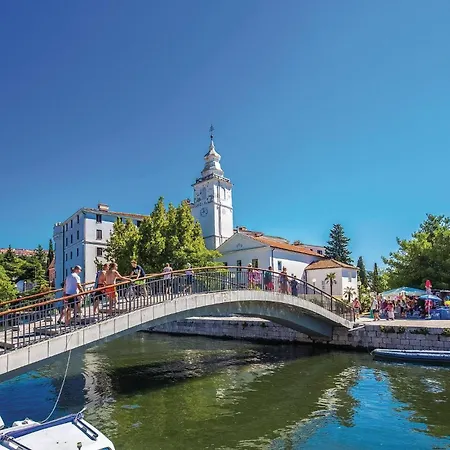 Appartamento 1 Bedroom Awesome In *